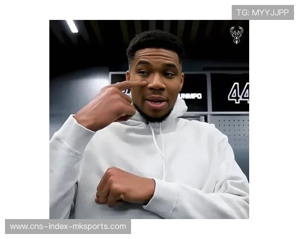 见义勇为!字母哥谈眼部淤青:在超市制服抢劫男子时被打到,字母哥受伤报应